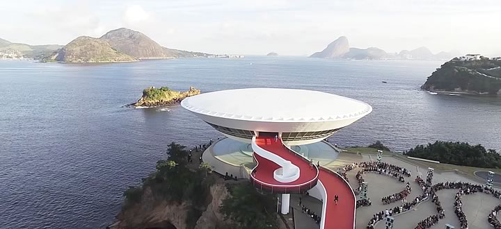 MAR-Museu-no-Rio-de-Janeiro-Oscar-Niemeyer