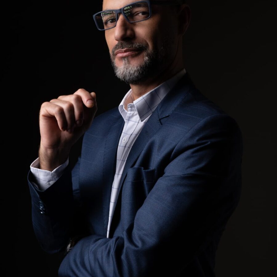 PETRONE | Corretor de imóveis
